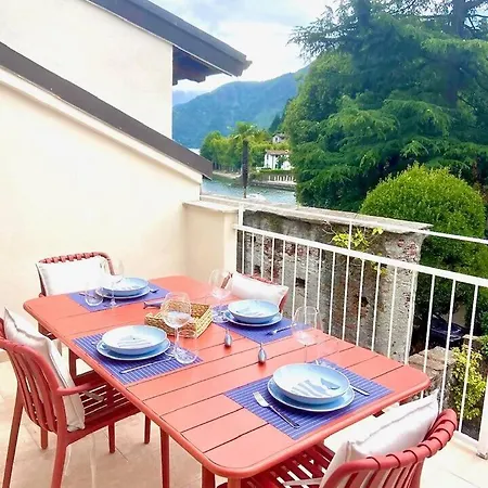 Sweet Retreat Blue Apartment *